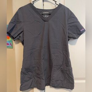 Cherokee Large scrub top GUC